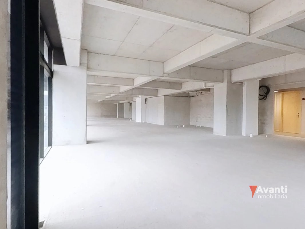 VENTA OFICINA ZONA 10, PARA ESTRENAR - 12