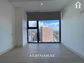 APTO MODERNO C/VISTA ESPECTACULAR  3 HAB. /2 BALCONES / EDIF QUO ZONA 4 — Apartamento en Alquiler en QUO, Zona 4, Guatemala, Ciudad — miniatura 8 de 15