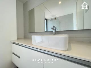 APTO MODERNO C/VISTA ESPECTACULAR  3 HAB. /2 BALCONES / EDIF QUO ZONA 4 — Apartamento en Alquiler en QUO, Zona 4, Guatemala, Ciudad — miniatura 3 de 15