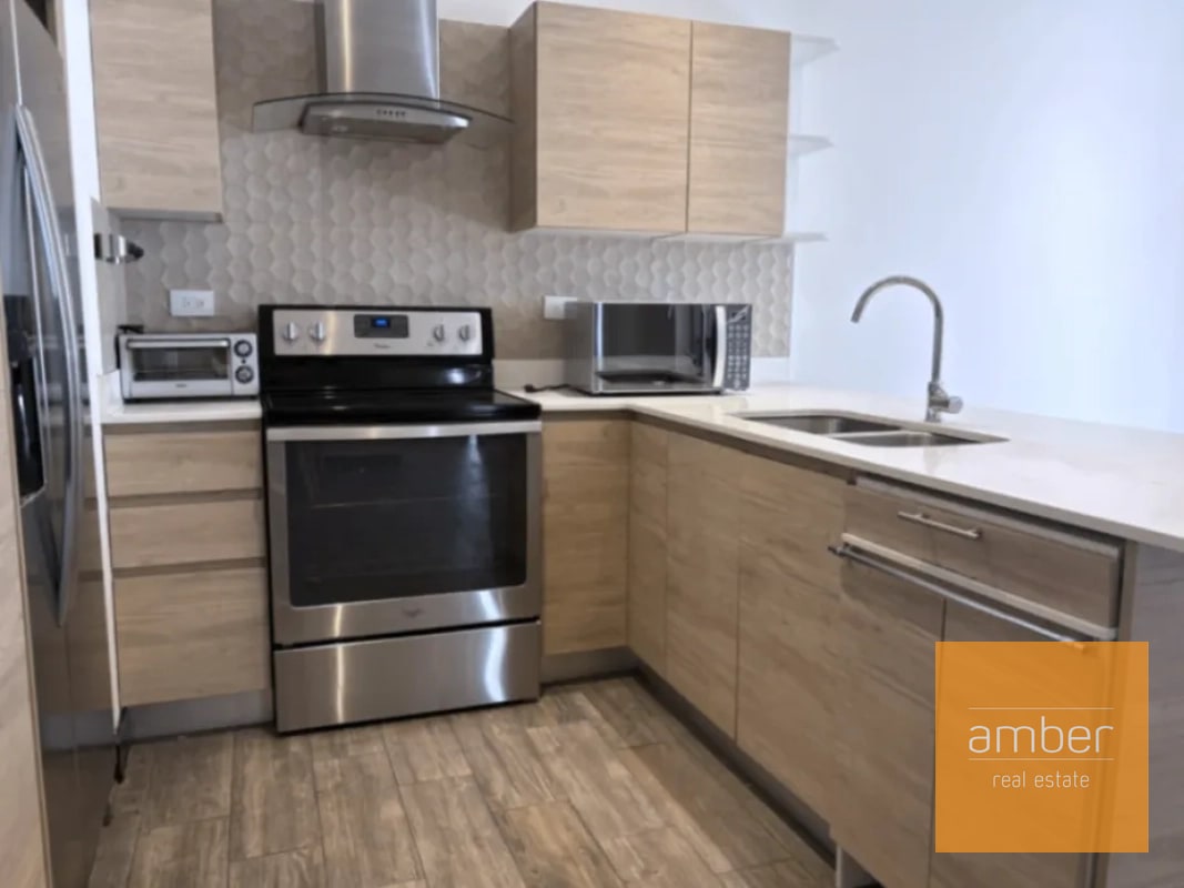 Apartamento en Lirios de Cayalá, zona 16 - 5