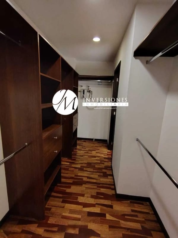 apartamento en Venta en zona 14 - Image 5