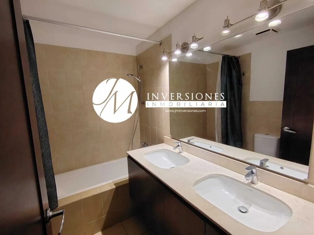 apartamento en Venta en zona 14 - Image 2