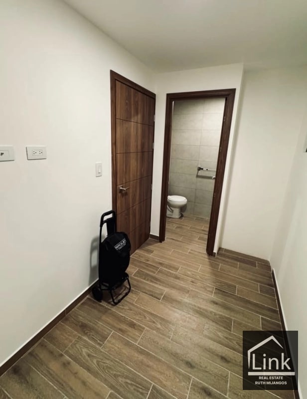 RENTA O VENTA  de Apartamenro zona 14 - 4