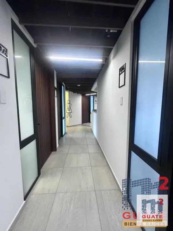 Oficina en Renta, Zona 04 - 2