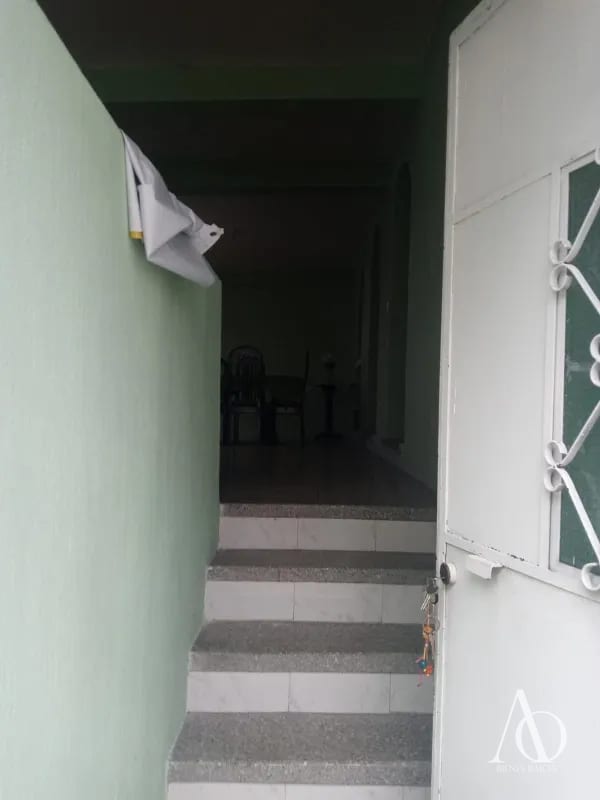 Casa en Venta en Pinares de San Cristóbal, zona 8 de Mixco / EN DIRECTO — Casa en Venta en Pinares de San Cristobal, Zona 8 Mixco, Guatemala, Ciudad — foto 7 de 17