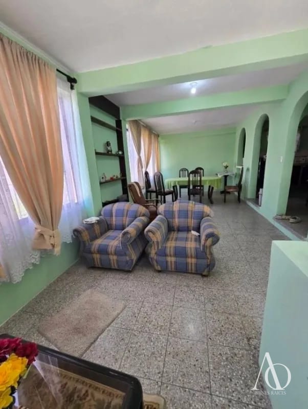 Casa en Venta en Pinares de San Cristóbal, zona 8 de Mixco / EN DIRECTO — Casa en Venta en Pinares de San Cristobal, Zona 8 Mixco, Guatemala, Ciudad — foto 5 de 17