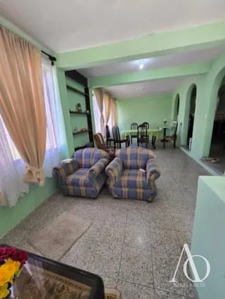 Casa en Venta en Pinares de San Cristóbal, zona 8 de Mixco / EN DIRECTO — Casa en Venta en Pinares de San Cristobal, Zona 8 Mixco, Guatemala, Ciudad — miniatura 5 de 17