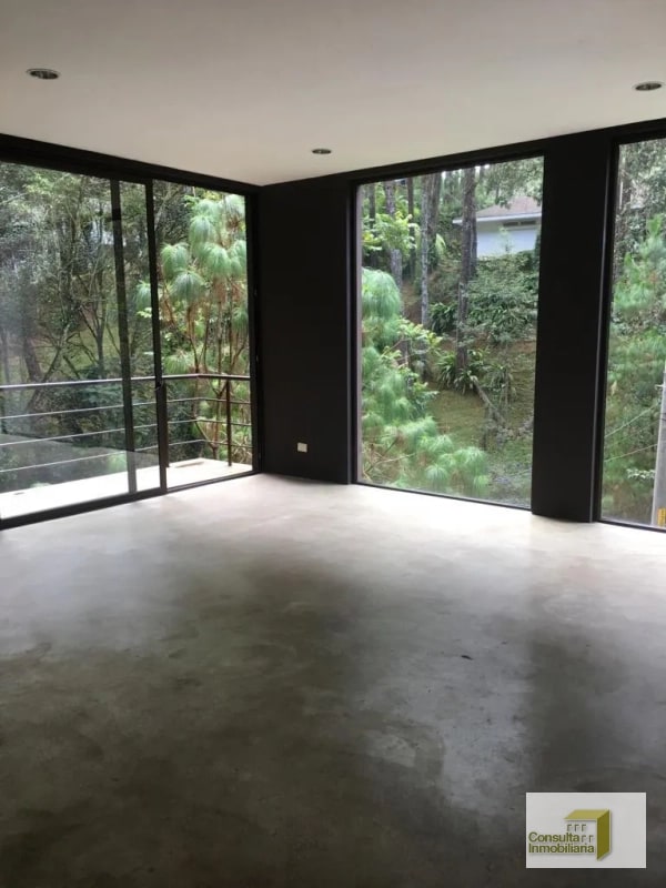 Casa en renta/ Bosques de Muxbal/ 3 niveles - 14
