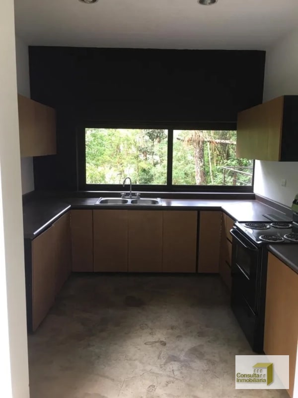 Casa en renta/ Bosques de Muxbal/ 3 niveles - 13