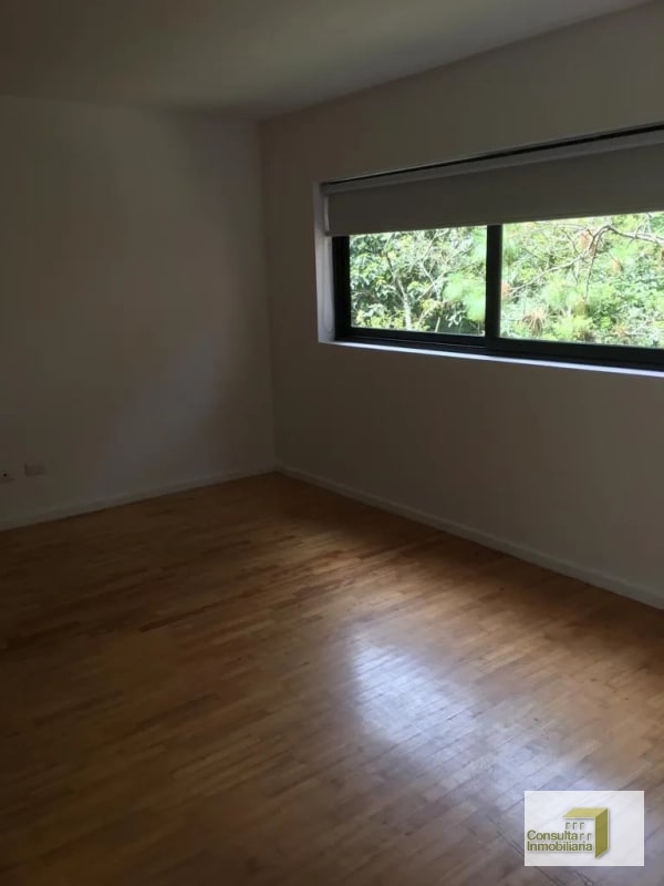 Casa en renta/ Bosques de Muxbal/ 3 niveles - 9