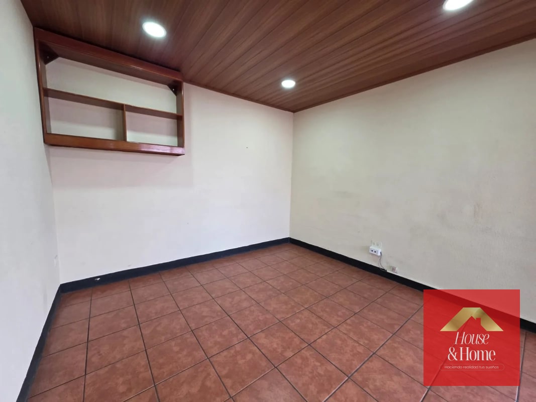 OFICINA EN VENTA ZONA 10 | 110m2 (copia) — Oficina en Alquiler en Reforma Montúfar, Zona 10, Guatemala, Ciudad — foto 5 de 8