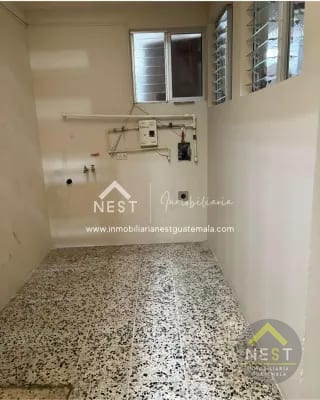 Casa de 4 habitaciones en Venta, Ciudad San Cristóbal | Res. Loma Real — Casa en Venta en Loma Real, Zona 8 Mixco, Guatemala, Ciudad — miniatura 4 de 17