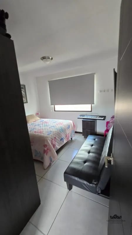CASA EN VENTA EN ZONA 4 DE MIXCO — Casa en Venta en Zona 4 Mixco, Guatemala, Ciudad — foto 3 de 14