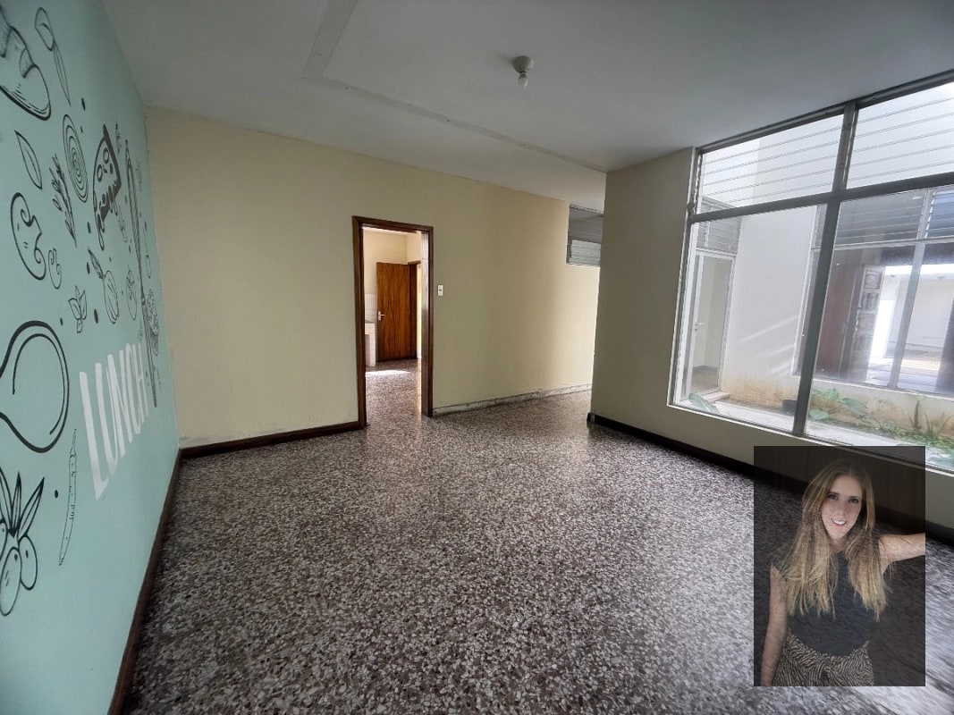 Casa para oficina, clinicas medicas, etc en zona 10 - 15