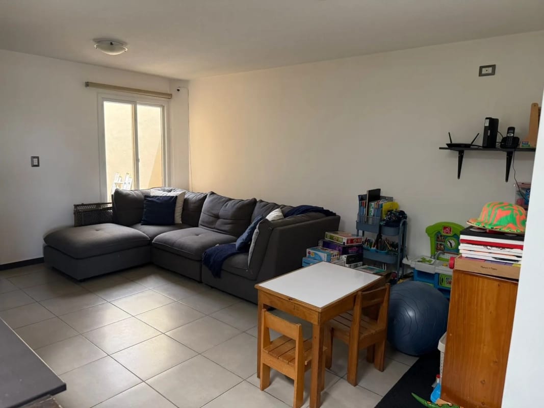 Casa en Venta Cumbres de La Arboleda Km. 21.5 CAES — Casa en Venta en Cumbres de La Arboleda, Carretera a El Salvador, Guatemala, Ciudad — foto 9 de 13