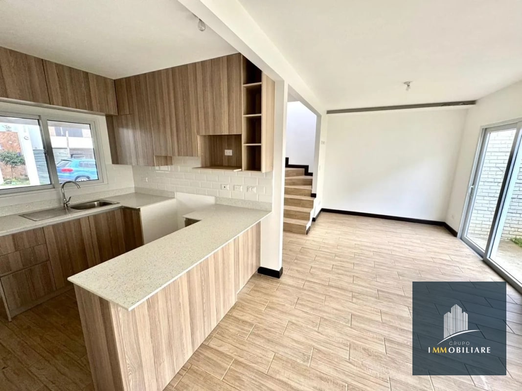 Casas en venta Bosques de Santa Elena, Carreterea a el salvador - 13