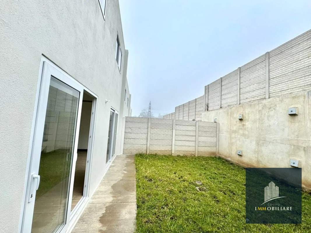 Casas en venta Bosques de Santa Elena, Carreterea a el salvador - 1