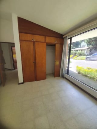 ALQUILER DE PRECIOSA CASA EN KM. 25 CARRETERA SALVADOR — Casa en Venta en Carretera a El Salvador, Guatemala, Ciudad — miniatura 6 de 17