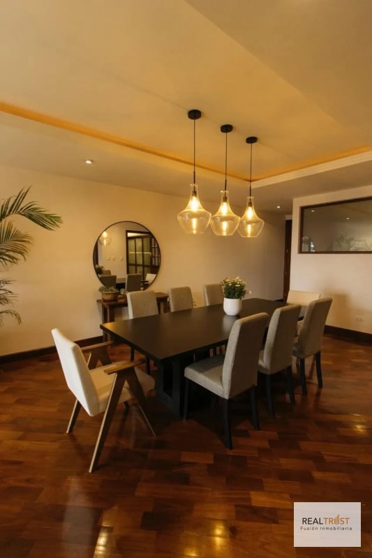 Apartamento AMUEBLADO EN RENTA zona 10 - 2