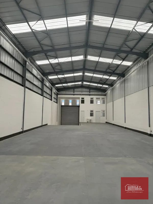 Bodega en Venta en KM 27 Carretera el Salvador Parque Industrial CAES 002BVCD — Bodega / Ofibodega en Venta en Parque Industrial CAES, Carretera a El Salvador, Guatemala, Ciudad — foto 1 de 9
