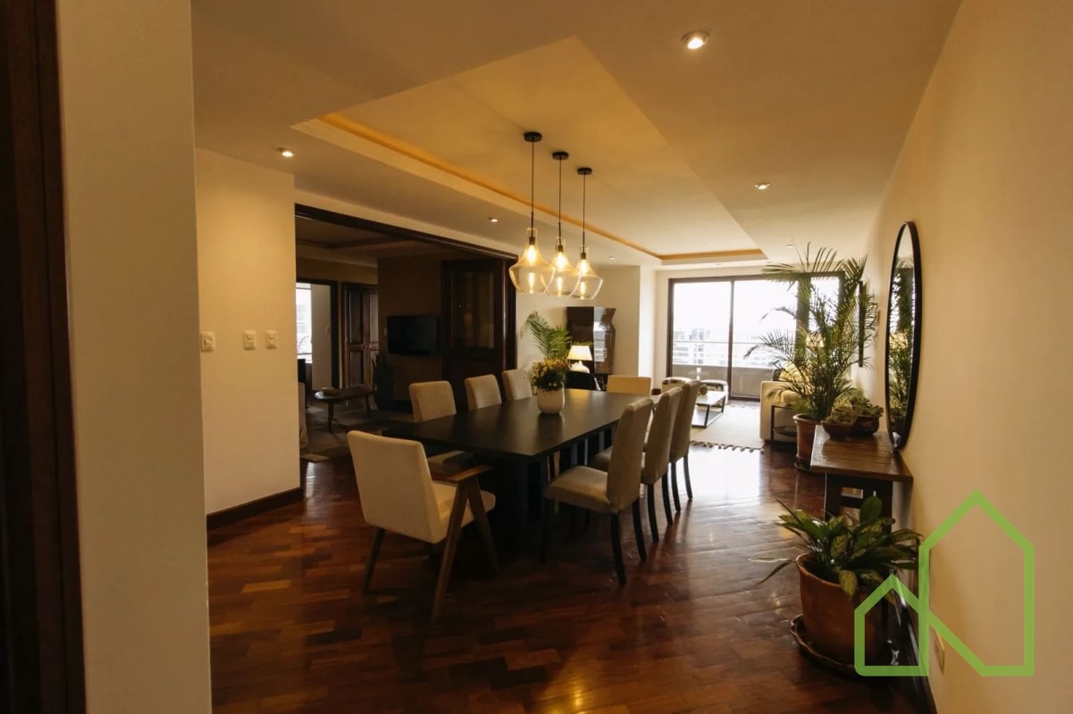 Apartamento Amueblado en Alquiler en Santa Maria zona 10 — Apartamento en Alquiler en Zona 10, Guatemala, Ciudad — foto 2 de 7