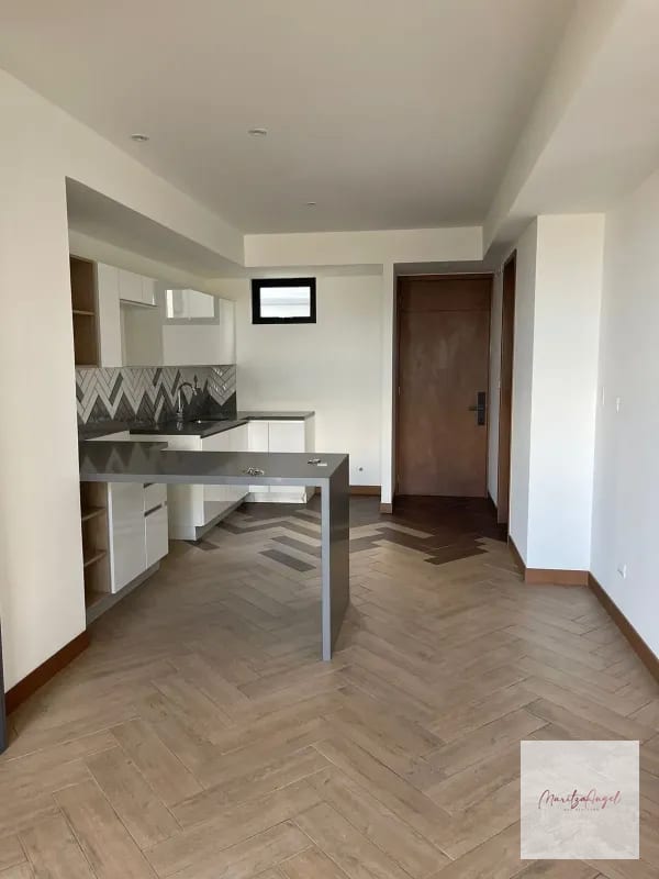 APARTAMENTO EN VENTA EN ZONA 16 — Apartamento en Venta en Kanajuyú, Zona 16, Guatemala, Ciudad — foto 1 de 13