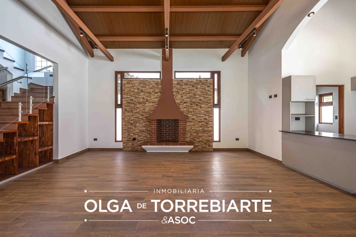 Casa en Complejo Villas de Duero, San Pedro El Alto, Antigua Guatemala — Casa en Alquiler en Antigua, Sacatepéquez — foto 9 de 10