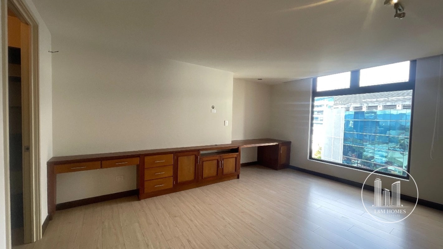 Lindo apartamento en renta o venta en zona 10 a minutos de Zona Pradera - 3