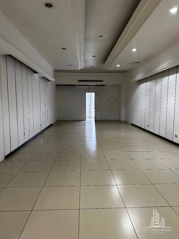 Local comercial en alquiler, Galerias la Pradera - 1