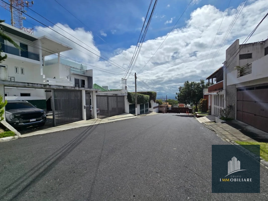 Apartamento en VENTA Ciudad San Cristobal Vista al Valle - 1