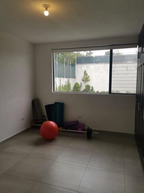 Casa en renta en Condominio Viscaya km 17.5 — Casa en Alquiler en Carretera a El Salvador, Guatemala, Ciudad — foto 10 de 16