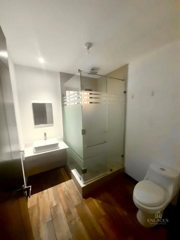 Zona 16 • Apartamento en renta • Edificio Natur Premium - 7