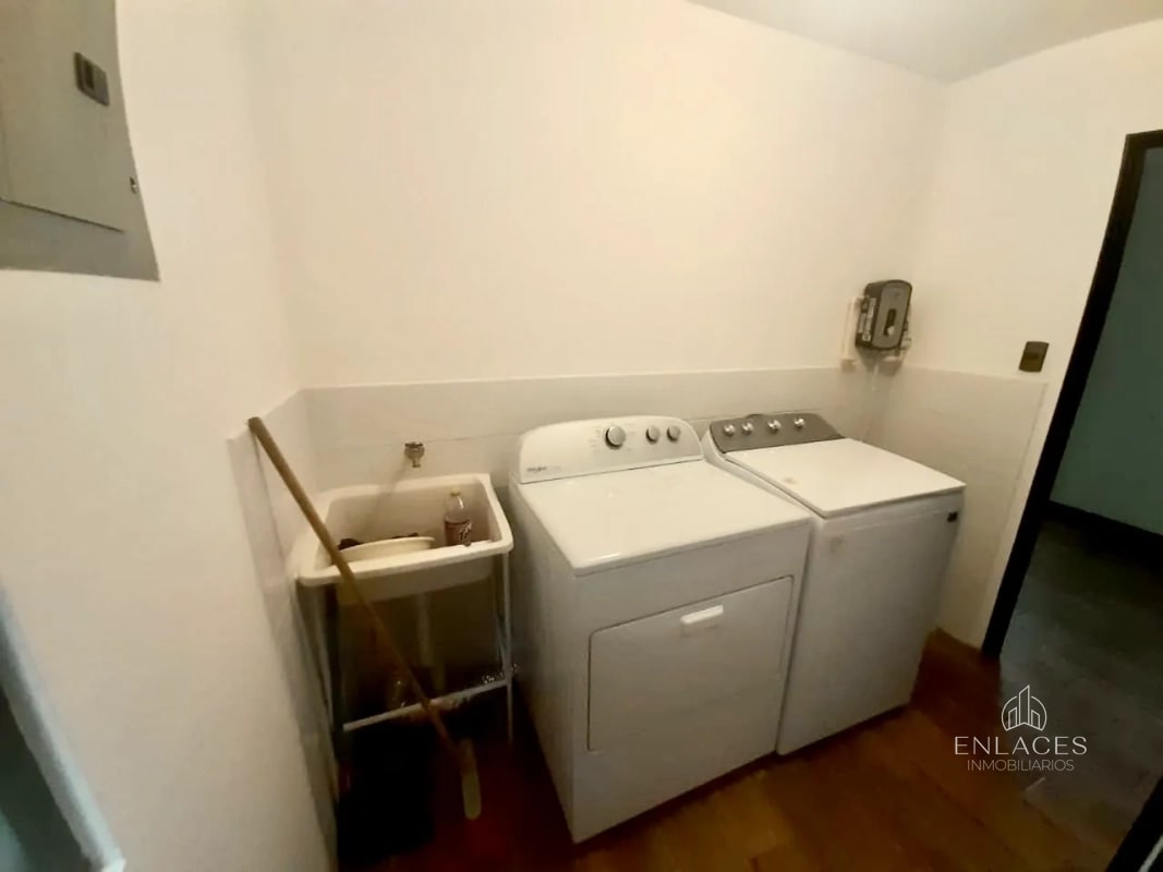 Zona 16 • Apartamento en renta • Edificio Natur Premium - 6