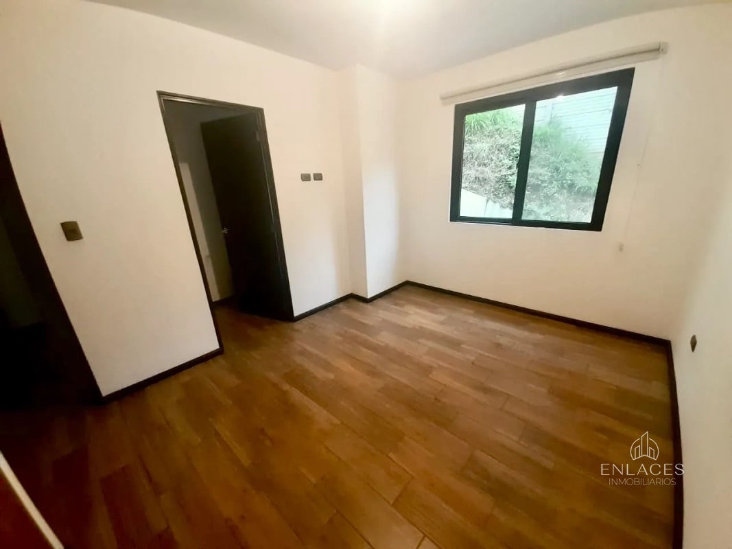 Zona 16 • Apartamento en renta • Edificio Natur Premium - 5