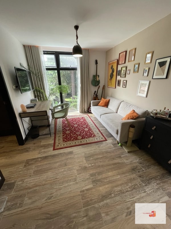 Apartamento amplio 1 dormitorio con sala fam y estudio incorporados - zona 16 Kanajuyu - 3