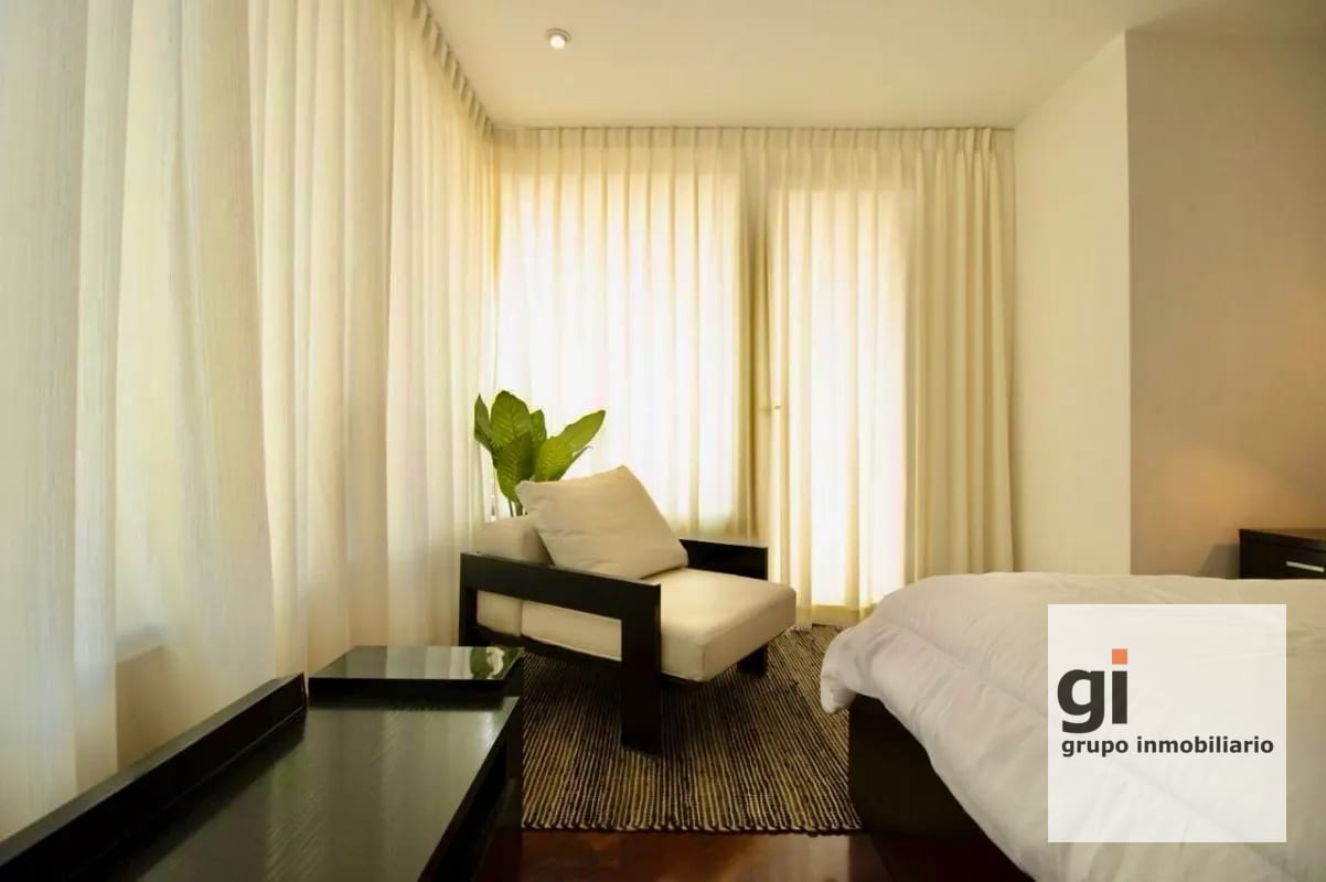 Apartamento amueblado en renta zona 10 — Apartamento en Alquiler en Zona 10, Guatemala, Ciudad — foto 4 de 6