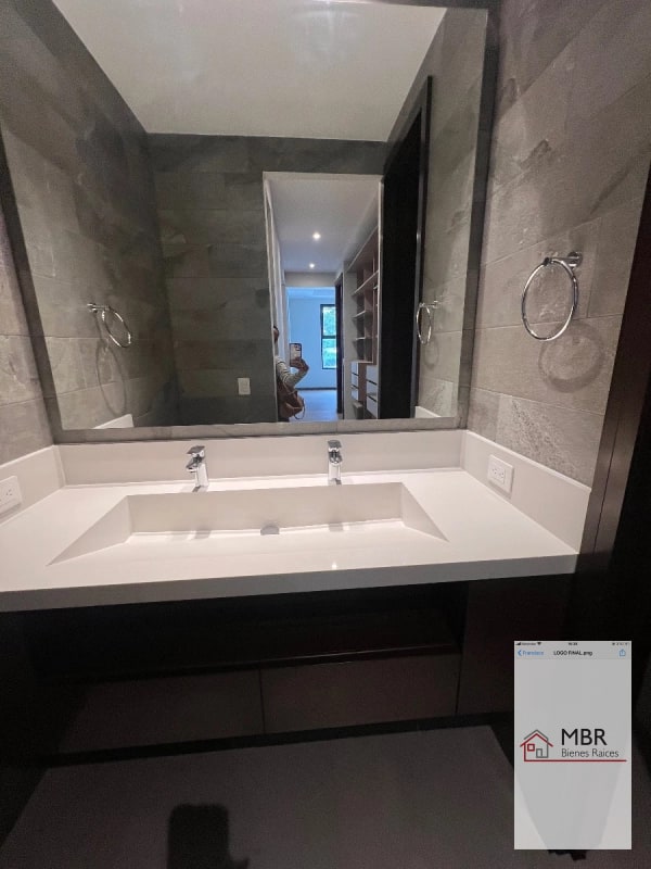 Apartamento venta zona 10, St Sofia 7ma — Apartamento en Venta en Santa Sofía 7AV, Zona 10, Guatemala, Ciudad — foto 17 de 17