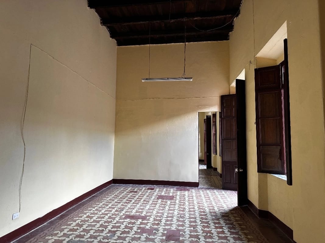 Zona 1, Amplia casa estilo colonial en alquiler — Casa en Alquiler en Zona 1, Guatemala, Ciudad — foto 6 de 10