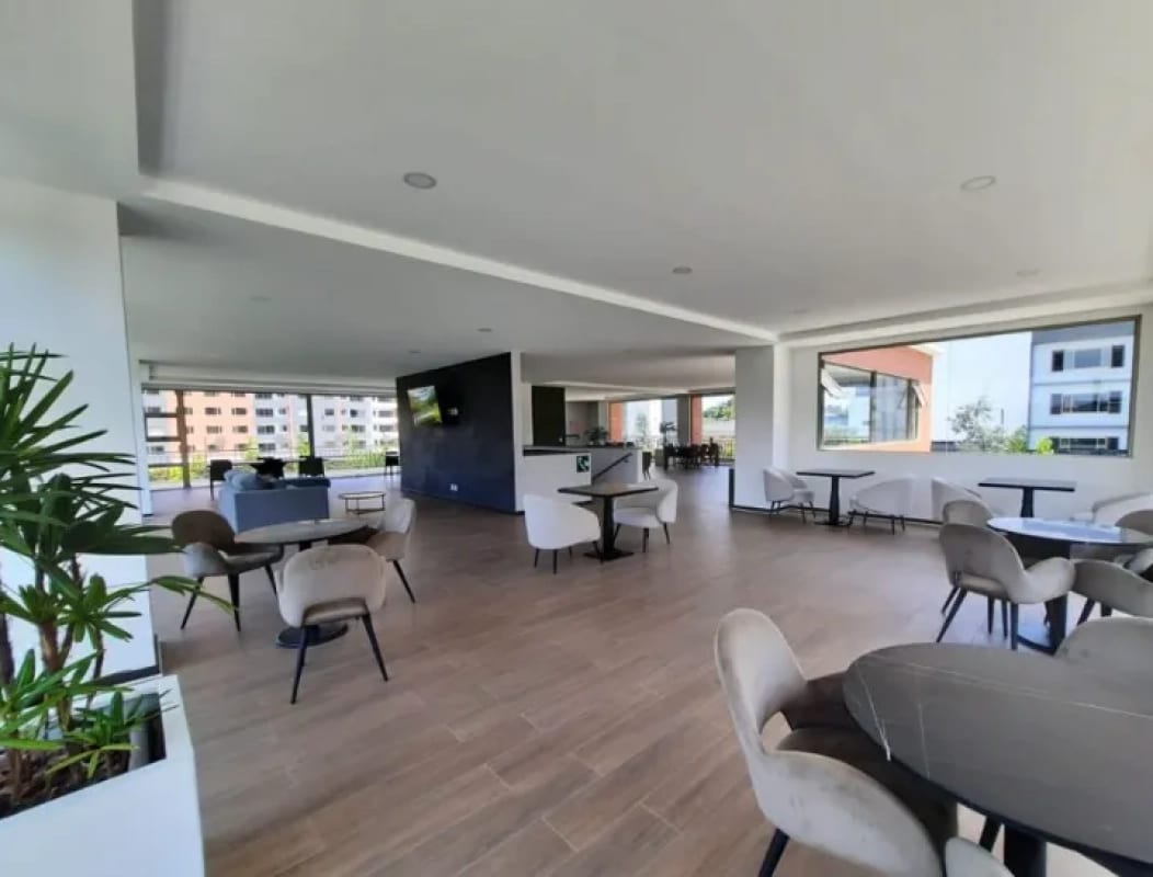 Rento apartamento en edificio Segheria — Apartamento en Alquiler en Zona 14, Guatemala, Ciudad — foto 3 de 17