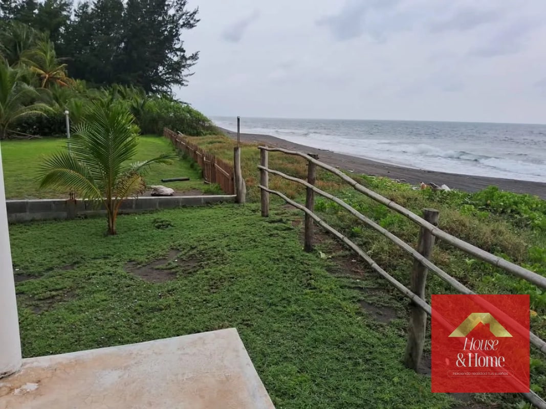 CASA DE PLAYA EN VENTA MONTERRICO - (Rancho) - 1