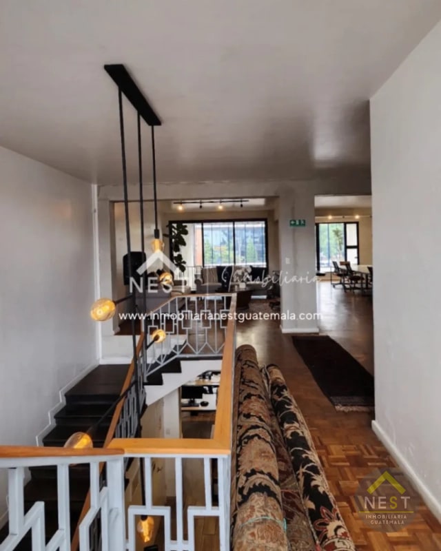 Casa comercial en Renta | zona 10 - 7