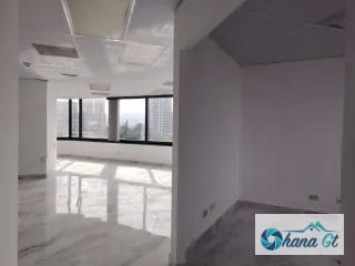 OFICINA EN RENTA ZONA 10 — Oficina en Alquiler en Zona 10, Guatemala, Ciudad — miniatura 6 de 9