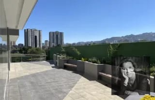 Exclusivo Edificio en Renta zona 10 — Edificio en Alquiler en Zona 10, Guatemala, Ciudad — miniatura 2 de 17