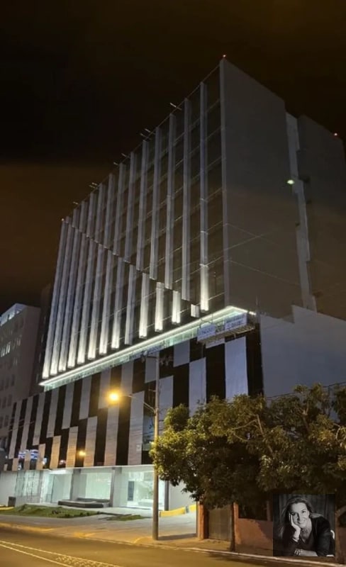 Exclusivo Edificio en Renta zona 10 - 3