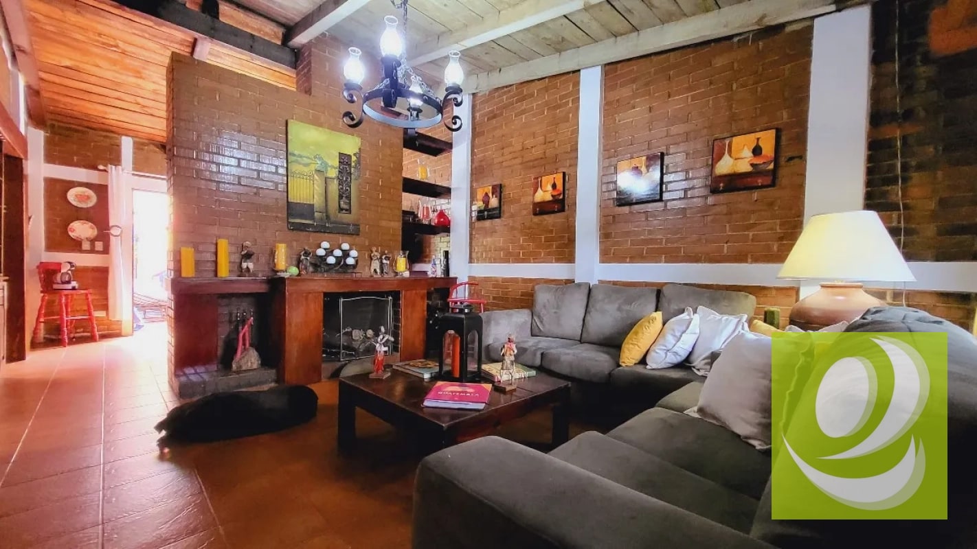 CASA EN VENTA EN ZONA 2 DE MIXCO COL. ALVARADO - 6