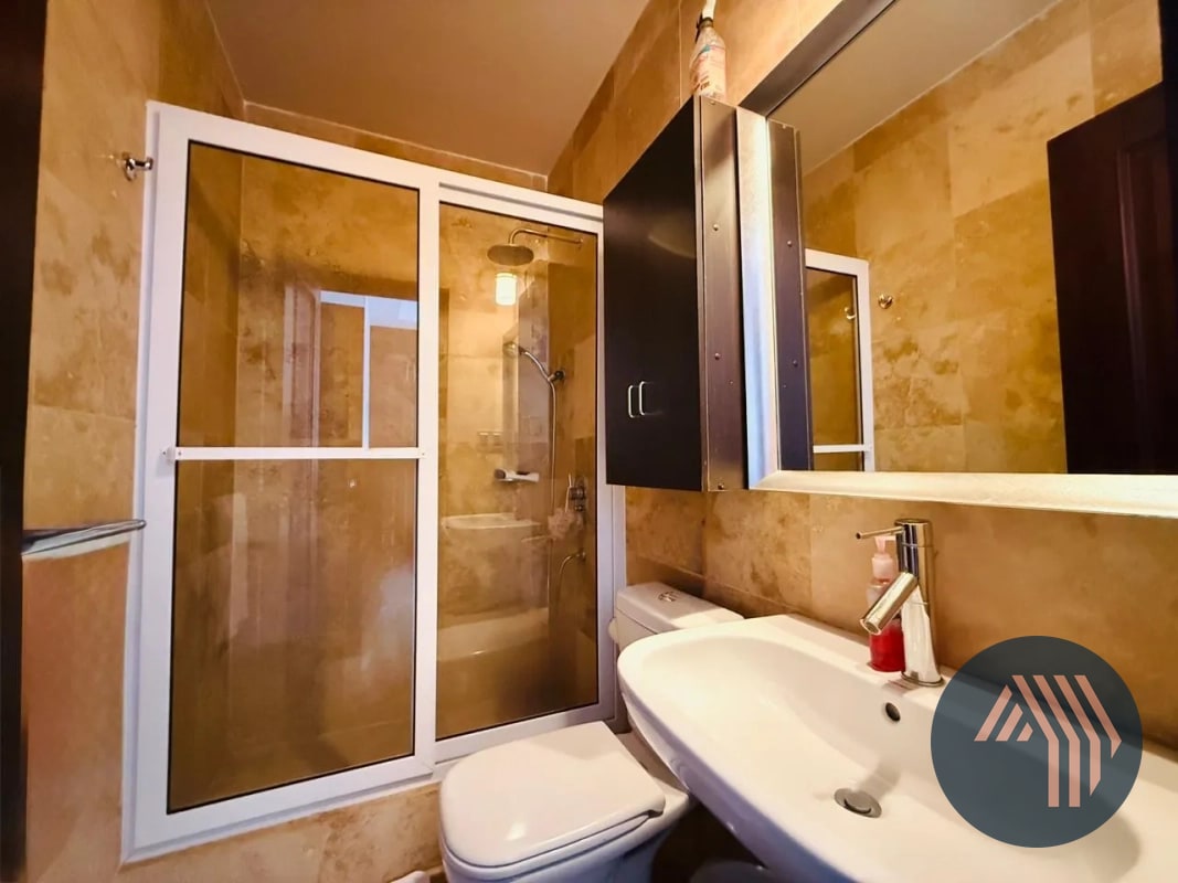 ALQUILER DE PENTHOUSE CON AMPLIA TERRAZA - CATALONIA, ZONA 15 - 1