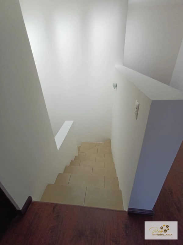 RENTA, AMPLIA CASA DE TRES NIVELES, CAES, CONDOMINIO Km.9 - 2
