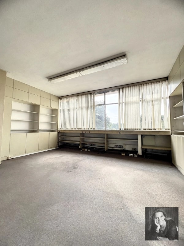 PLAZA MARÍTIMA / Oficina en Venta, zona 10 - 13