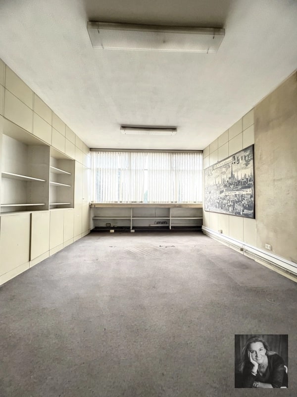 PLAZA MARÍTIMA / Oficina en Venta, zona 10 - 11