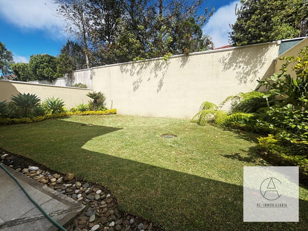 Linda casa en venta en Portal del Bosque 1 — Casa en Venta en Portal del Bosque, Carretera a El Salvador, Guatemala, Ciudad — foto 16 de 16